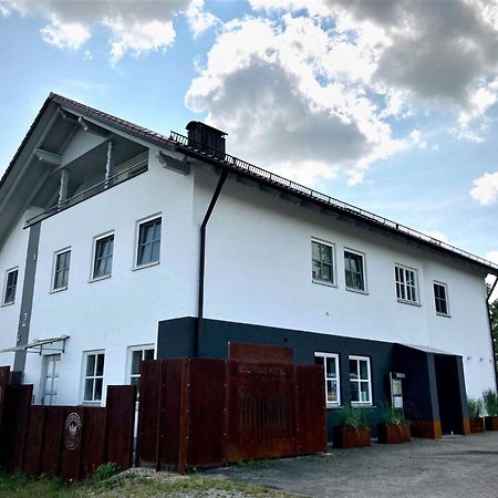 Das Singold Hotel Mit Highspeed Wlan Und Digitalem Schluessel Schwabmunchen Exterior photo